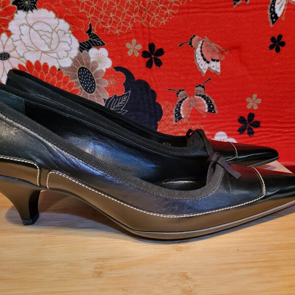 PRADA Point toe Kitten Heels size 40.5 - Picture 8 of 14